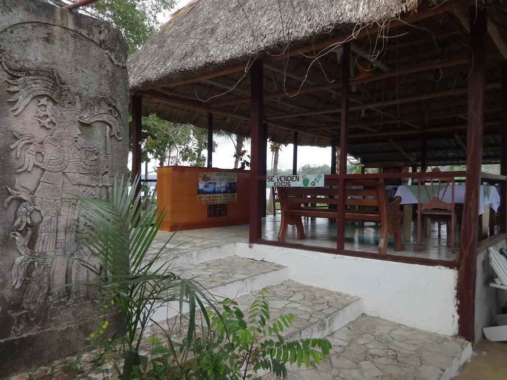 Hotel Santa Barbara Tikal Flores Exterior photo